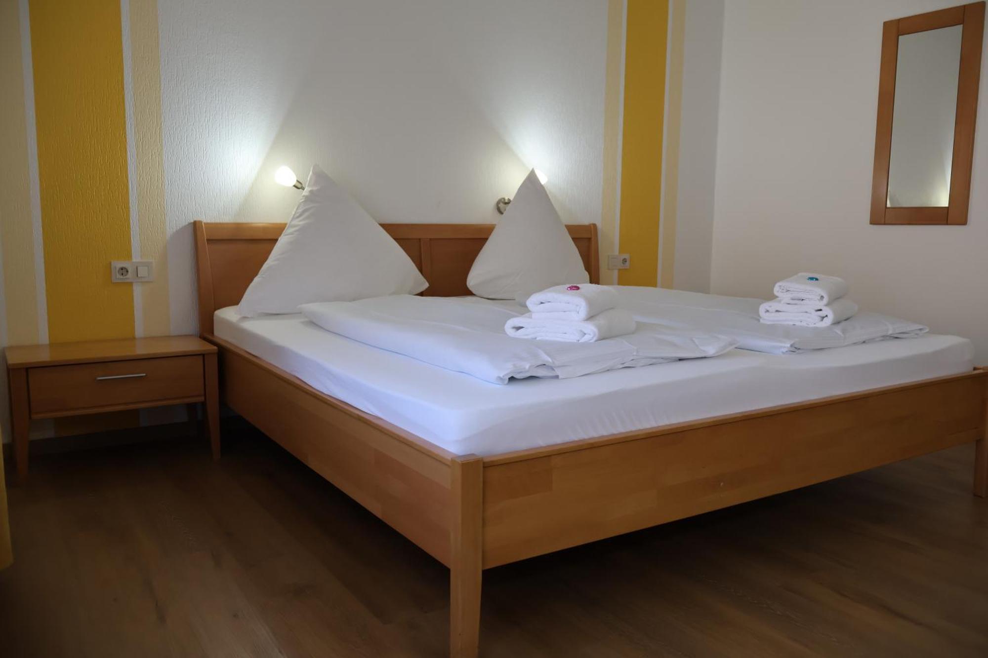 Weinhaus Hirschen Bruttig Hotel Екстериор снимка
