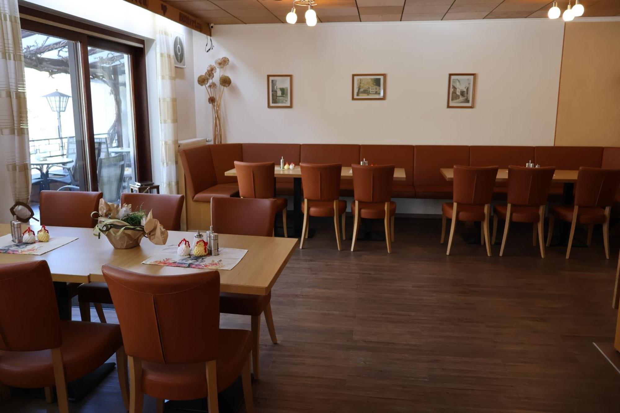 Weinhaus Hirschen Bruttig Hotel Екстериор снимка